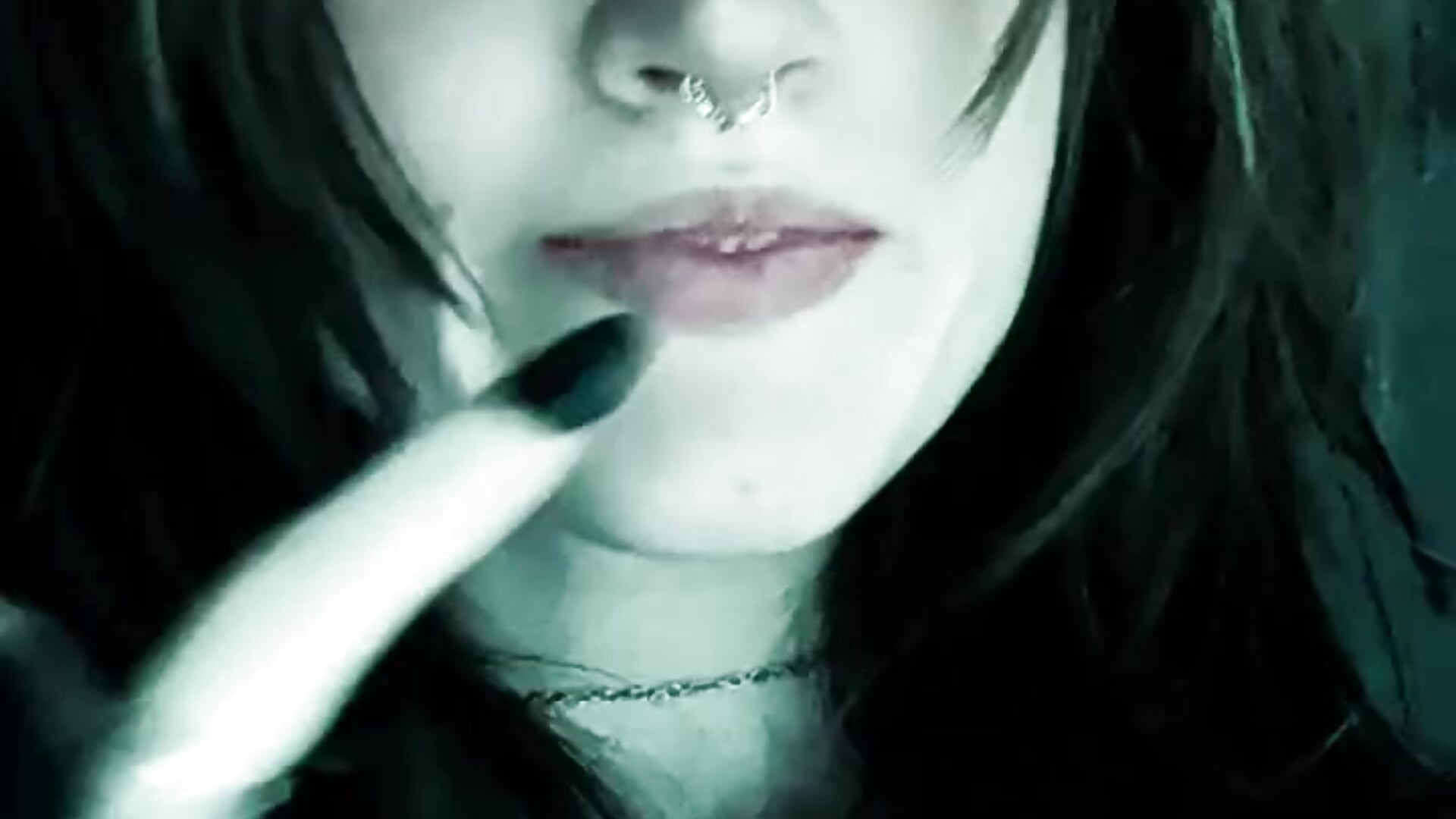 Am I cute enough for you? 💙 - video Yourlittlefoxie kameramallilta