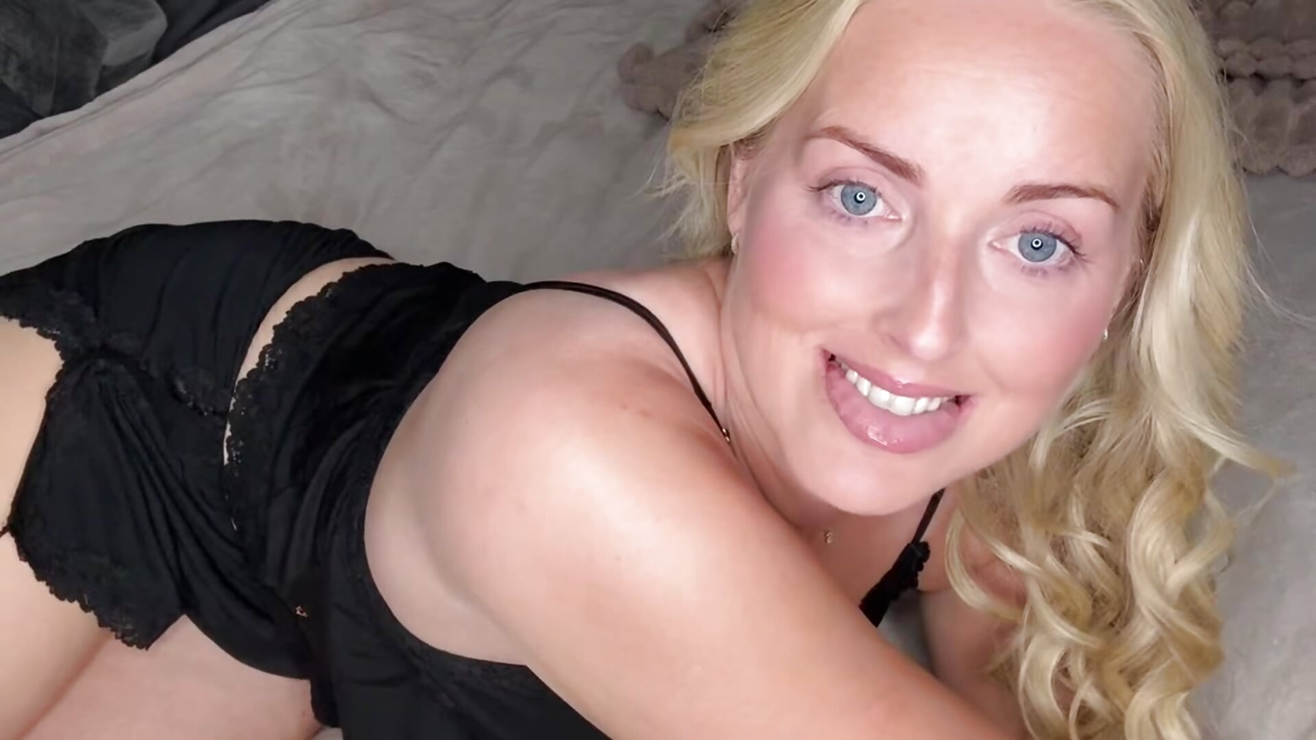 Pj’s - clip cu SexySophiex model videochat