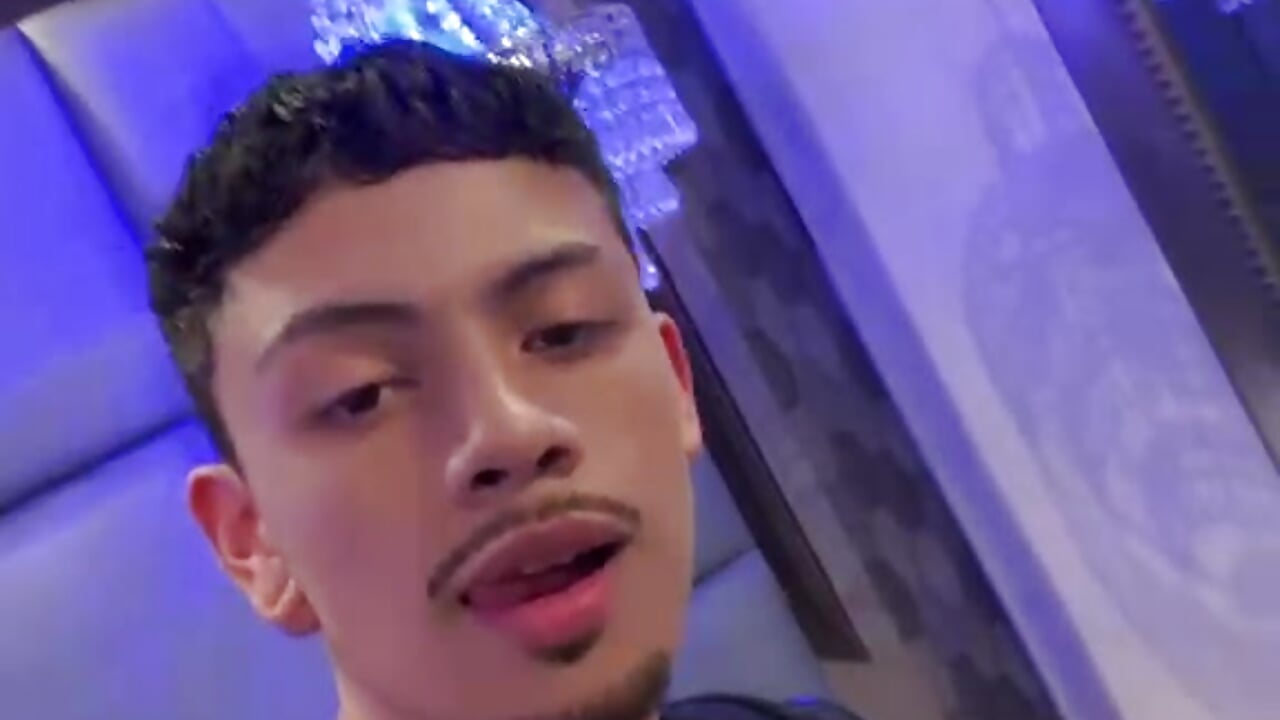 WhatsApp Video 2026-07-03 at 5,23,10 PM (1) - Video von Mike_red Cam-Model