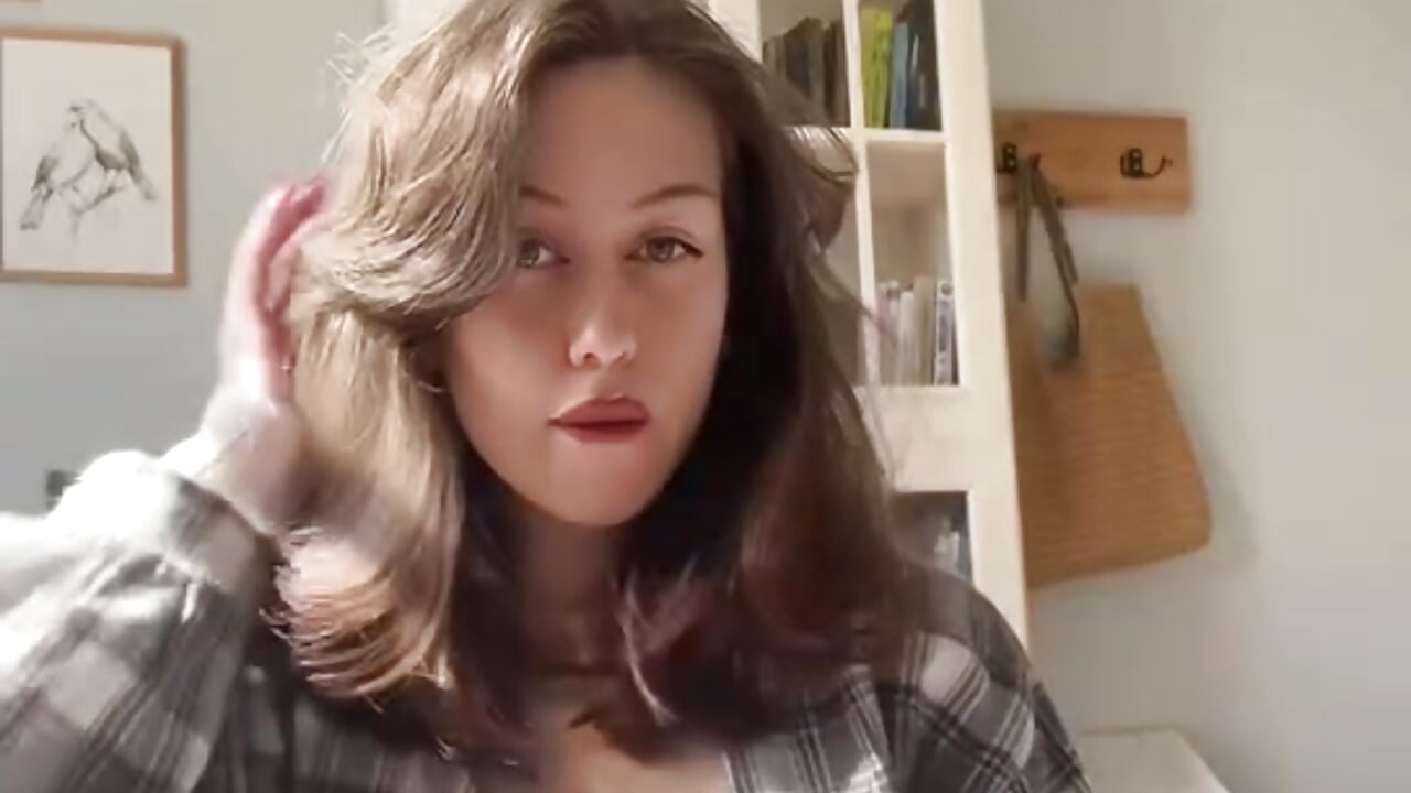 Look Closer - video by EvanRenzo cam model