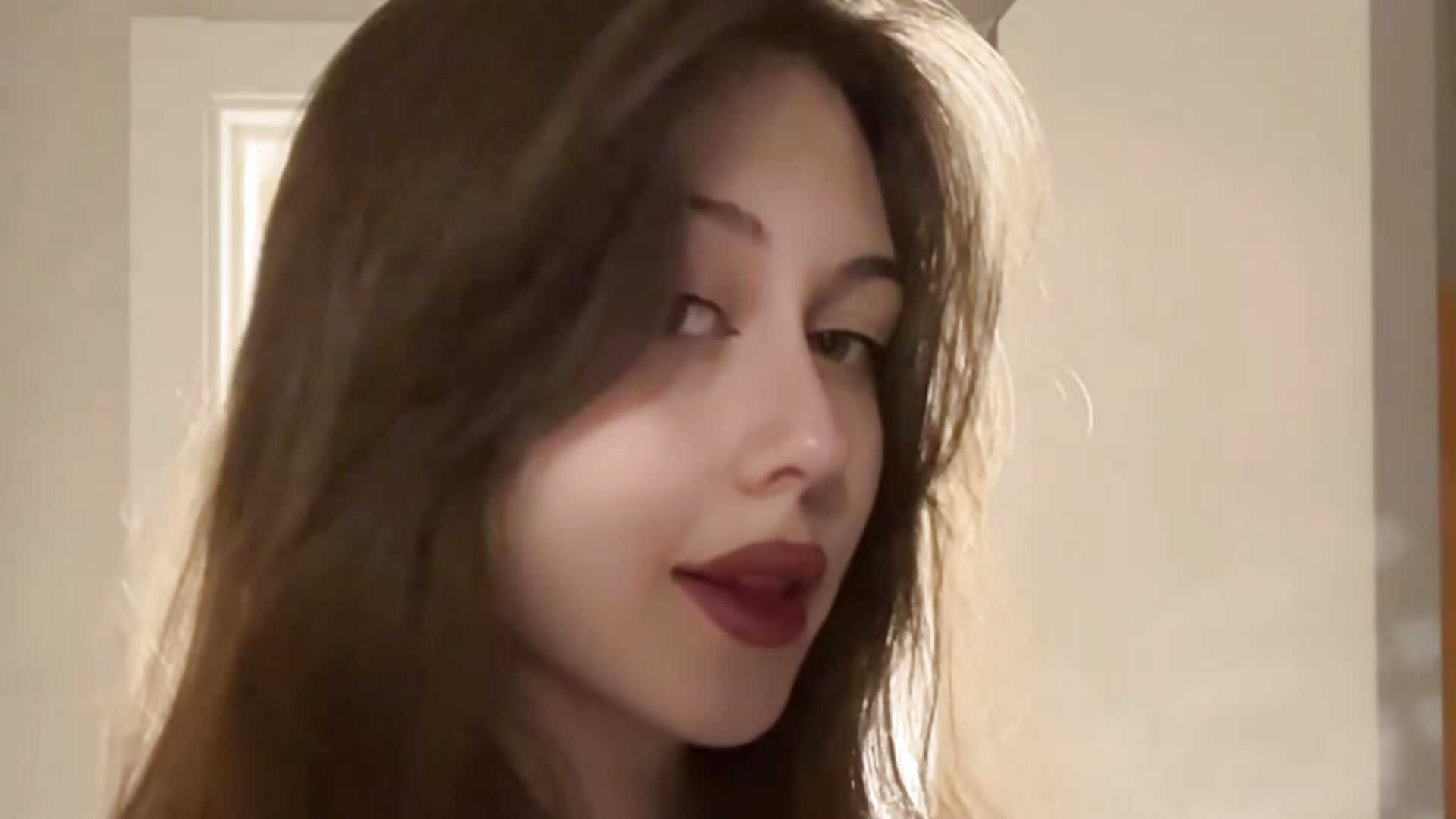 Silent Story - video by EvanRenzo cam model