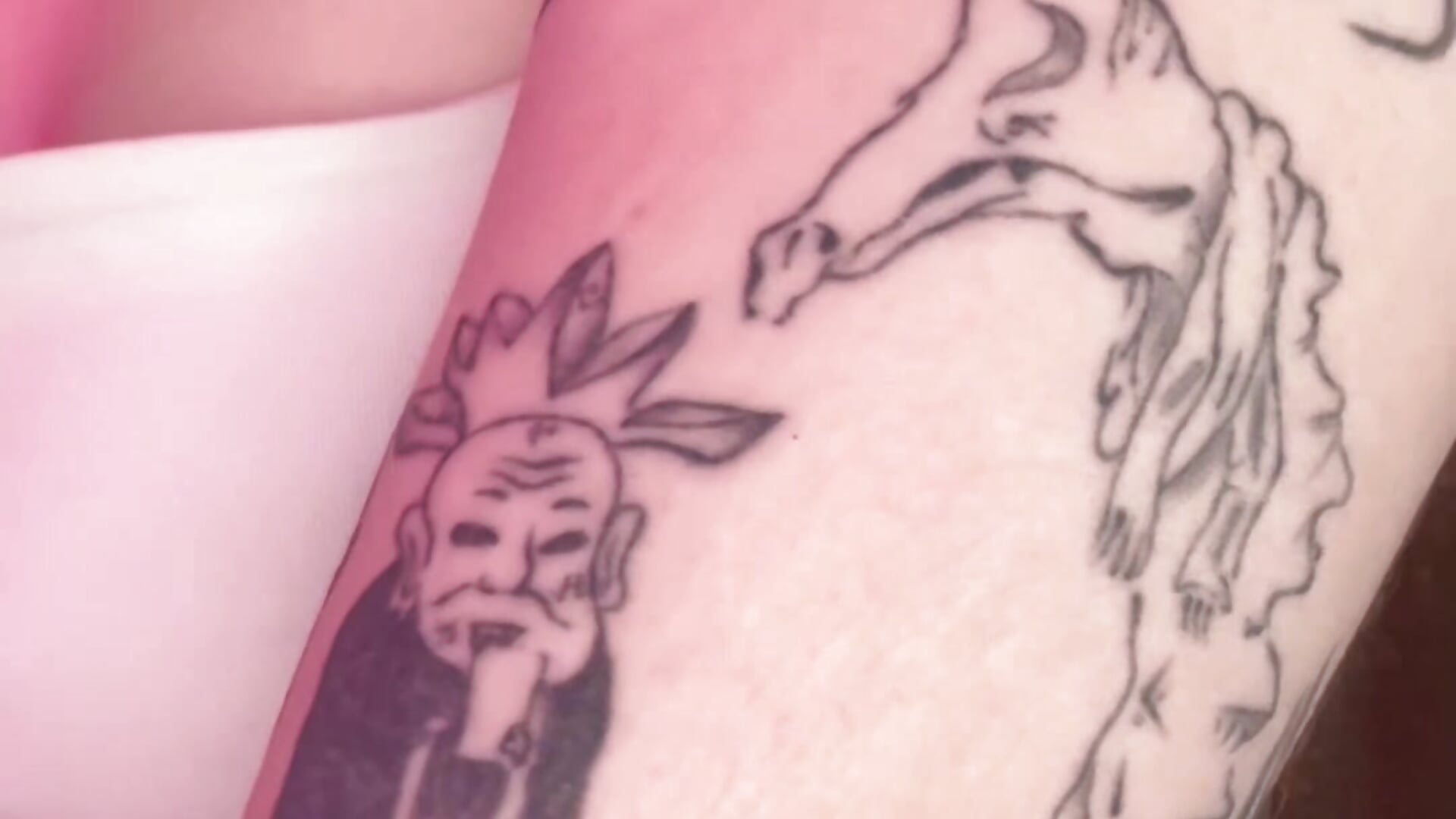 Tattoo🐉 - video by Sakuramineko