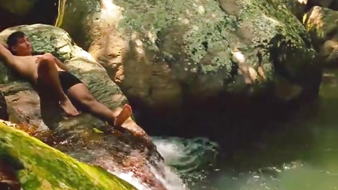 En mi salsa - video by Patrick_Games