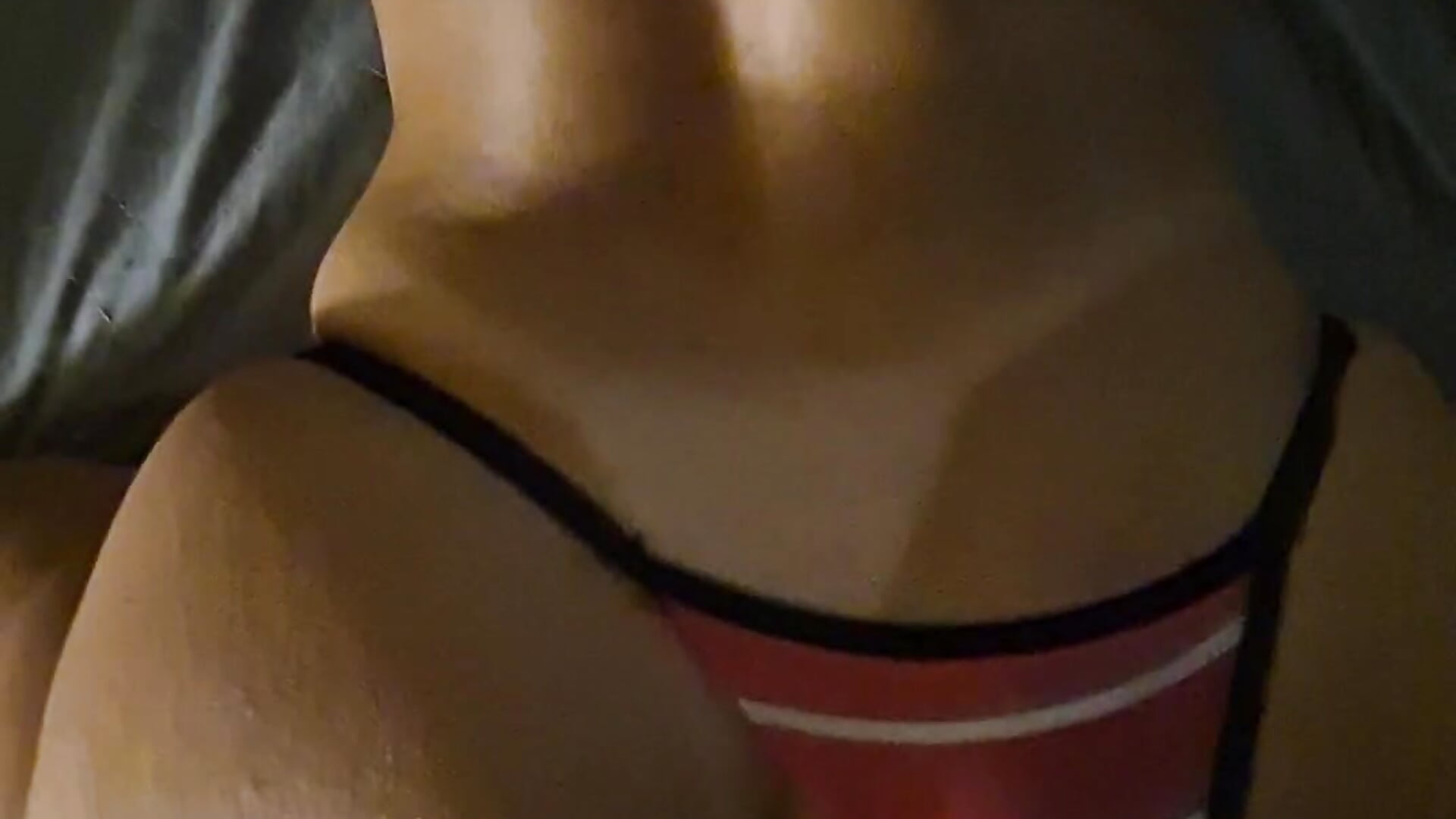 Calcinha de menininha de ladinho