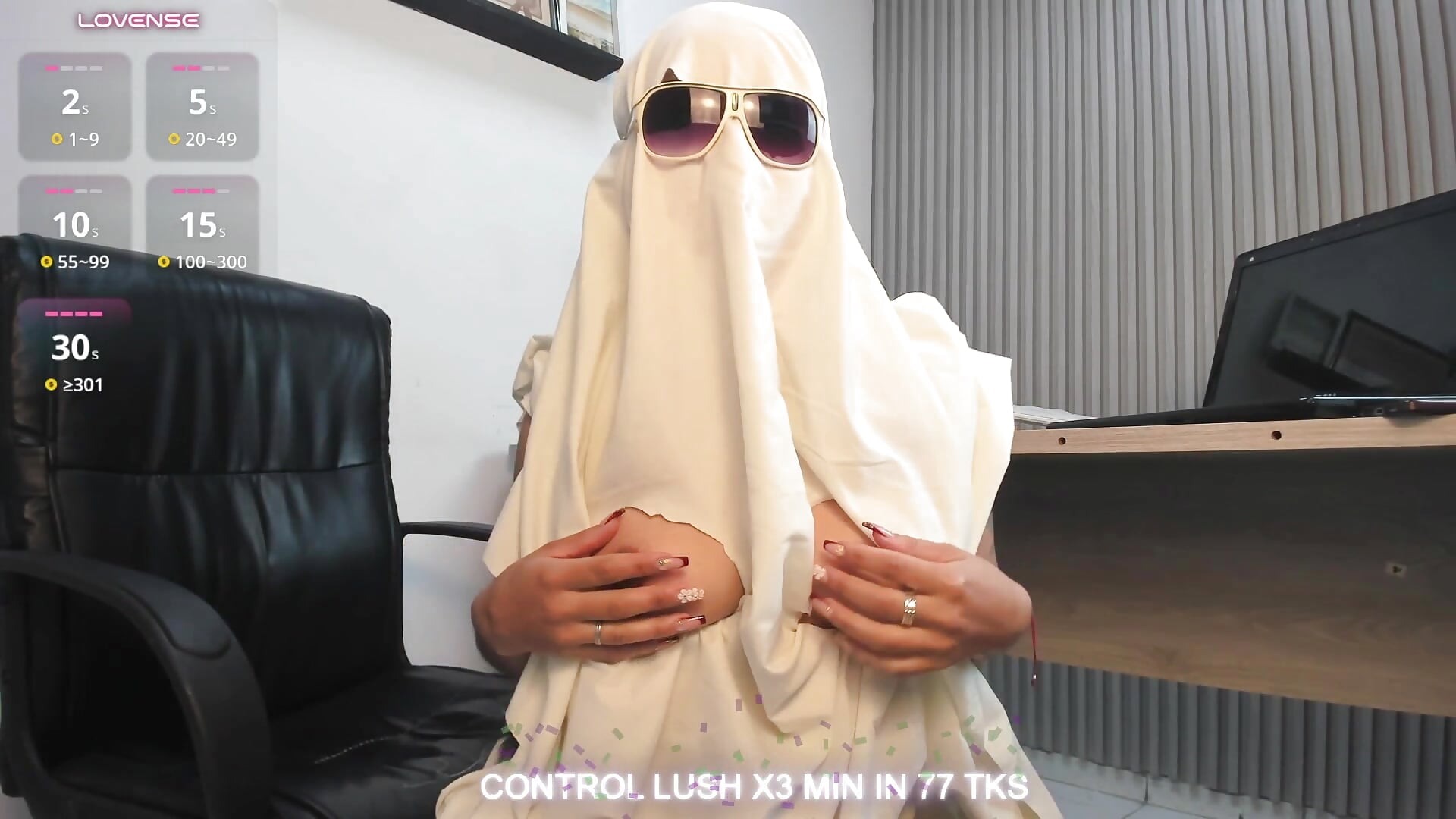 Give me your likes or you will be tormented... let’s reach 1,000 likes. - Scarlett__Moon2 kullanıcısının videosu