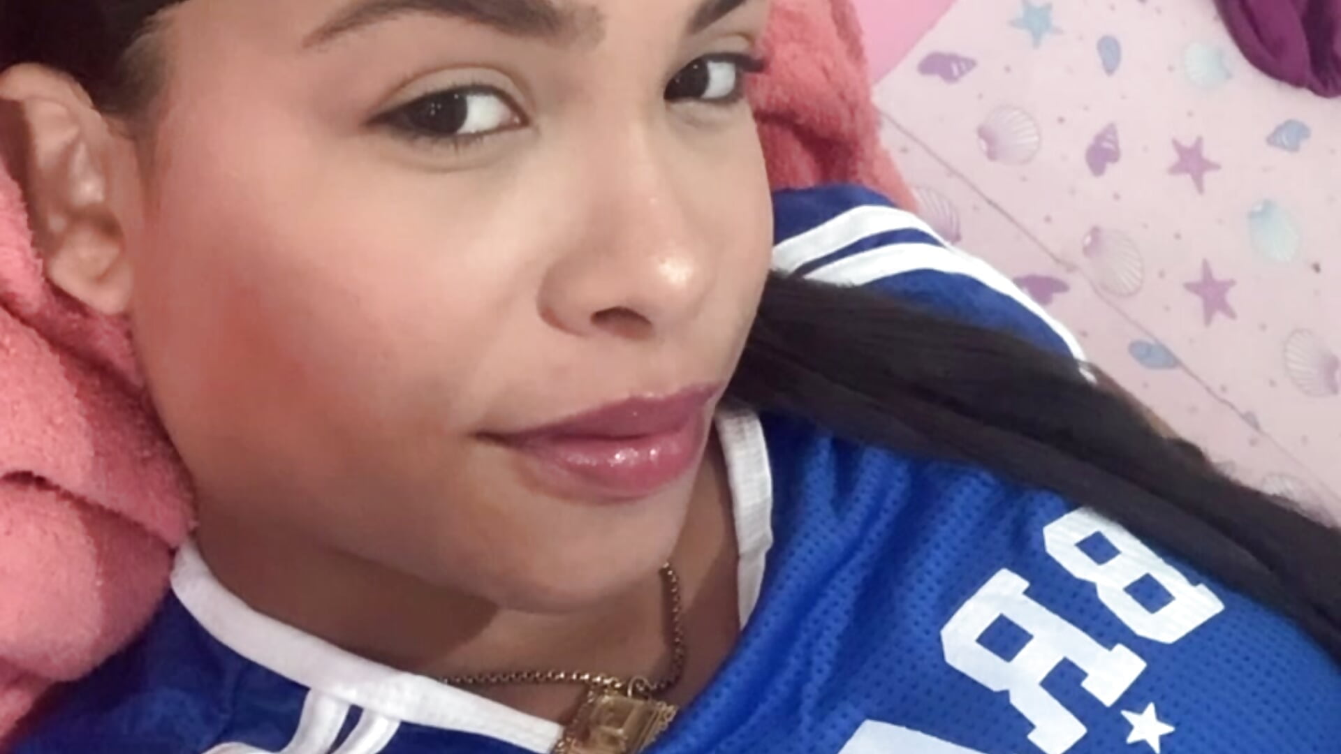 Debinha - video by Debbyhot
