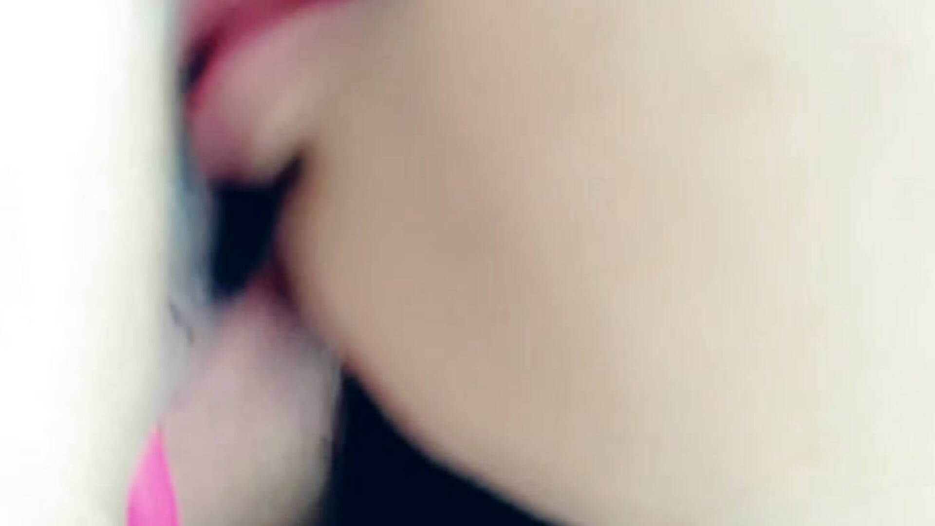 Pussy - video by AliceStarshine cam model