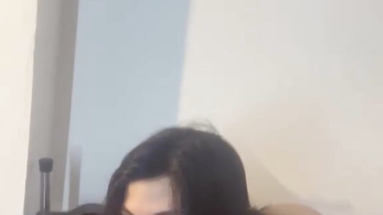 Licking Eve's ass! - video Kitty_vamp kameramallilta