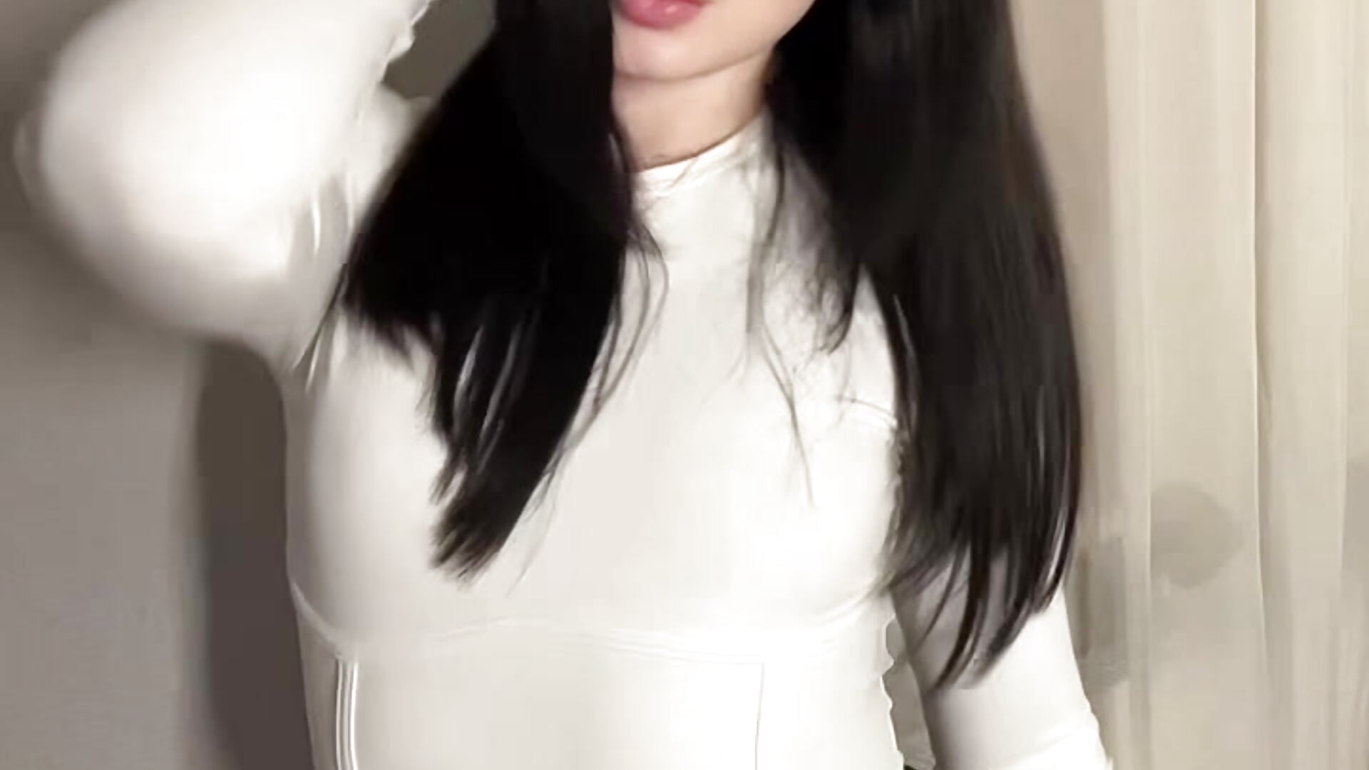 Here is my first video for your feed, my loves!－カメラキャストのAnnaYountの動画