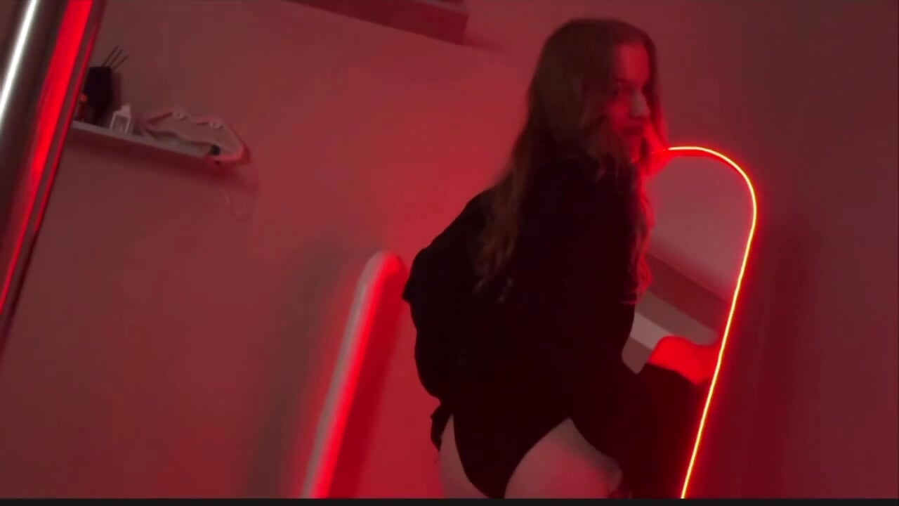 your favorite nightmare – video af KellyMoans cam-model