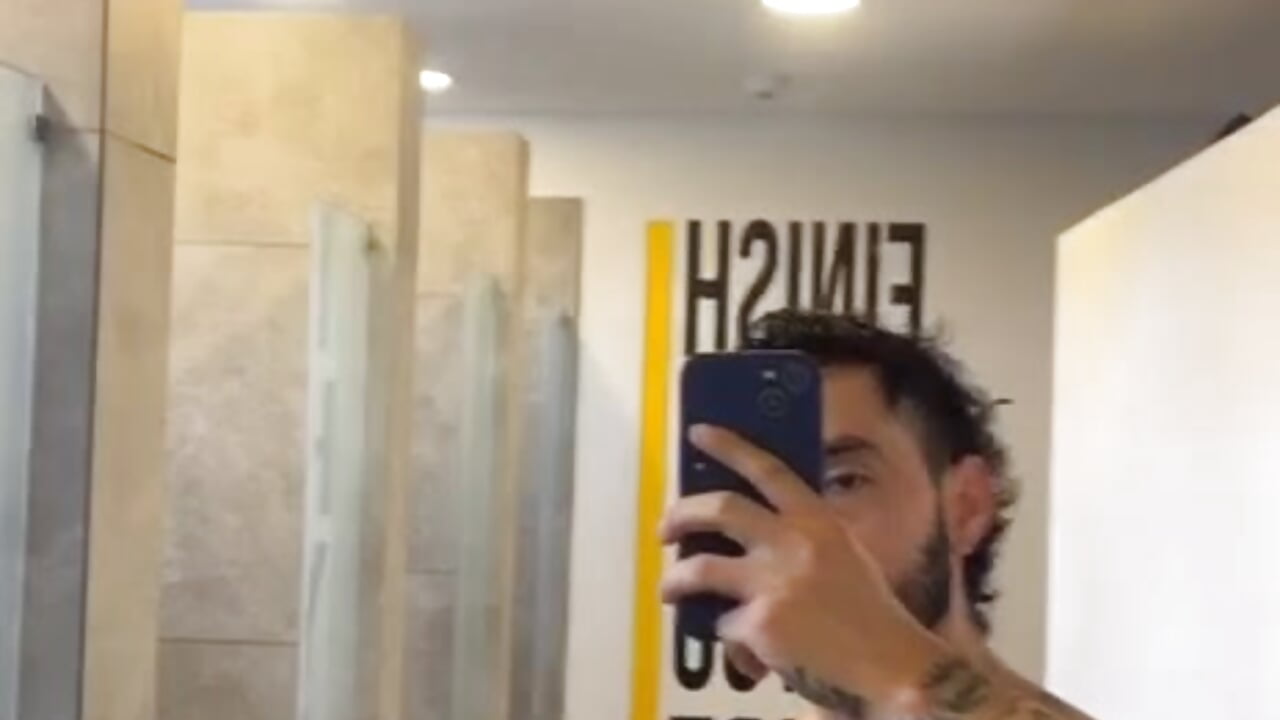 WhatsApp Video 2026-07-04 at 9,27,17 AM (1) - video di ANDREW_BLESSED modella di cam