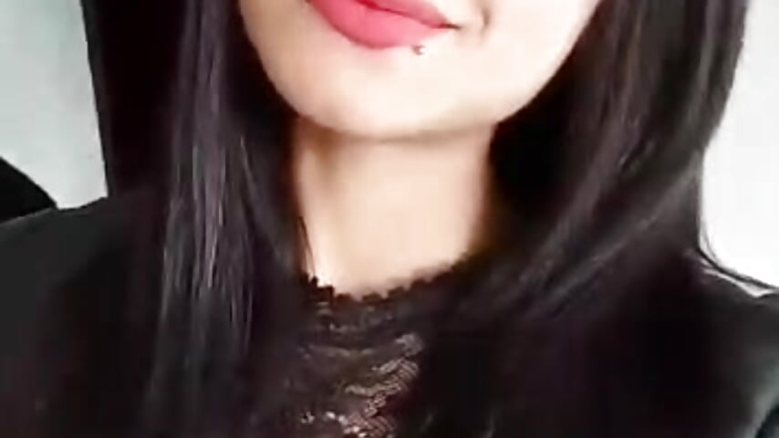 me  🥰 — filmik Valeria_777__, modela(-lki) na kamerkach