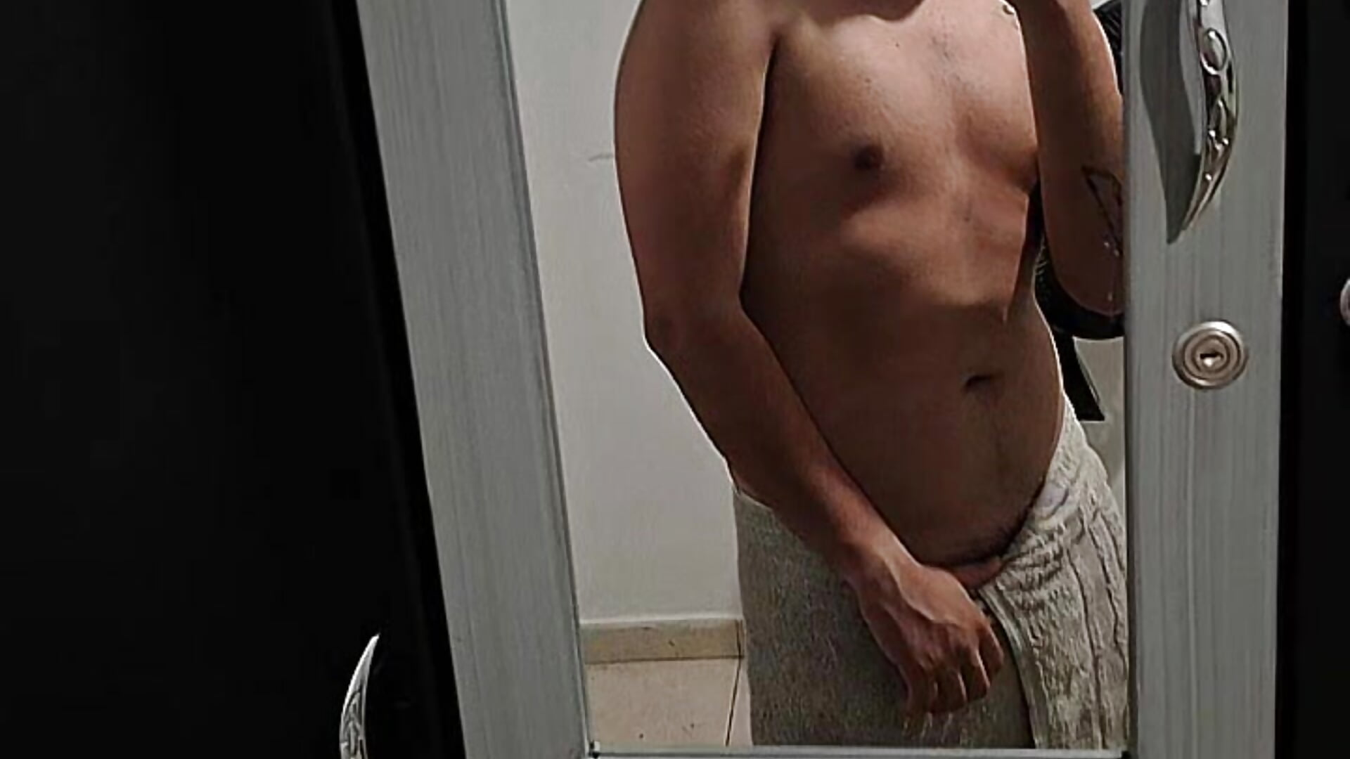 1000492636 - vidéo du modèle de showcams antony_ice