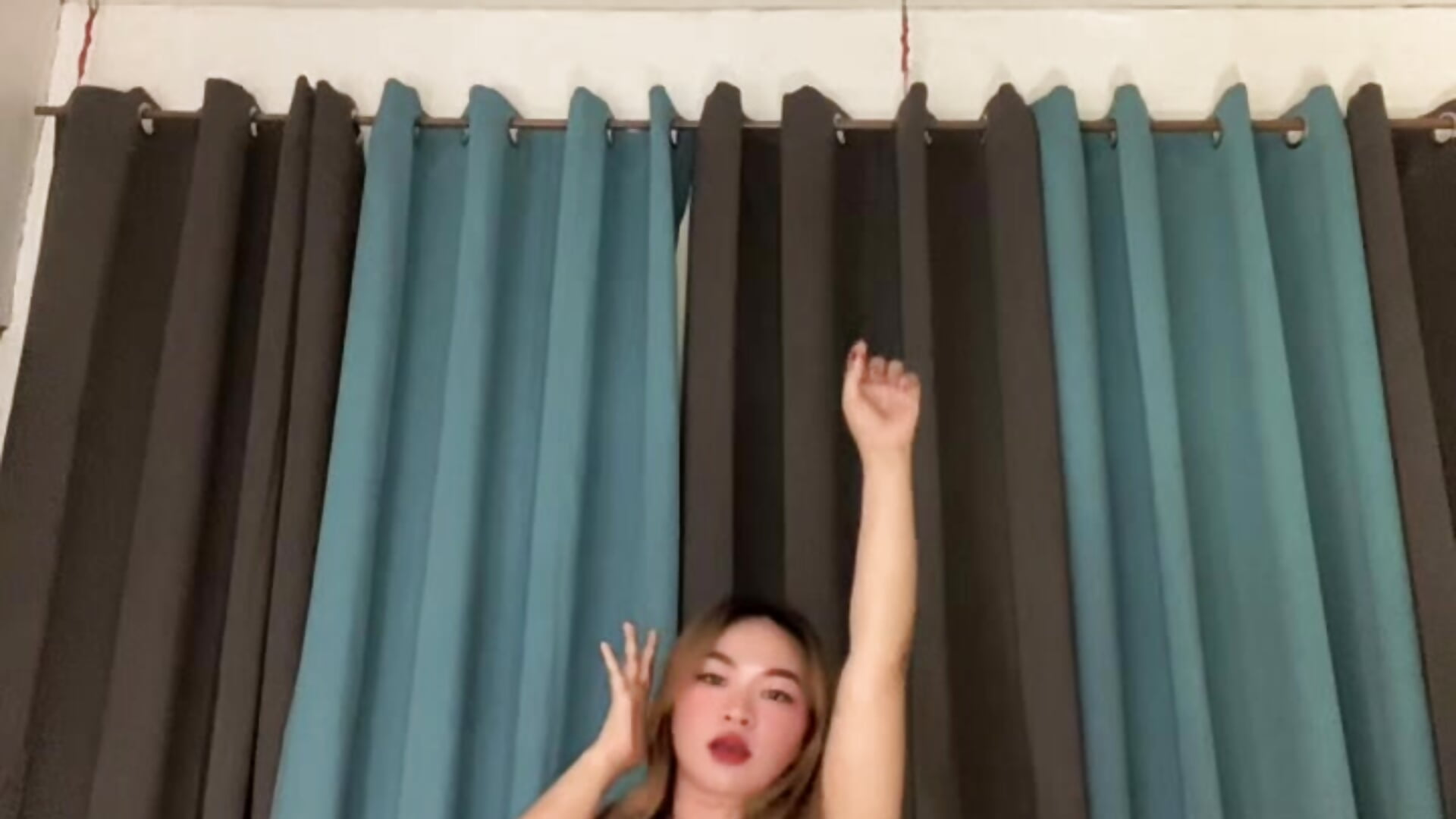 1a78ec51f71640829b49dc8f42e50933 - video oleh slutty_anj23 kamera model