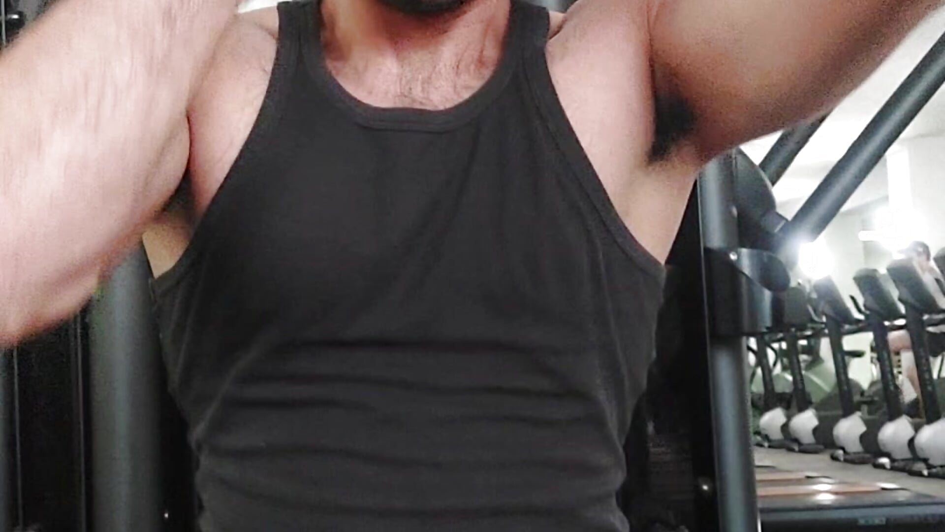Gym video – video modela na kameri m_k_london