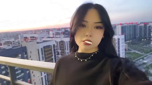 I smoke alone, I'm actually very lonely 💔 – video af Velvet_Eyes cam-model