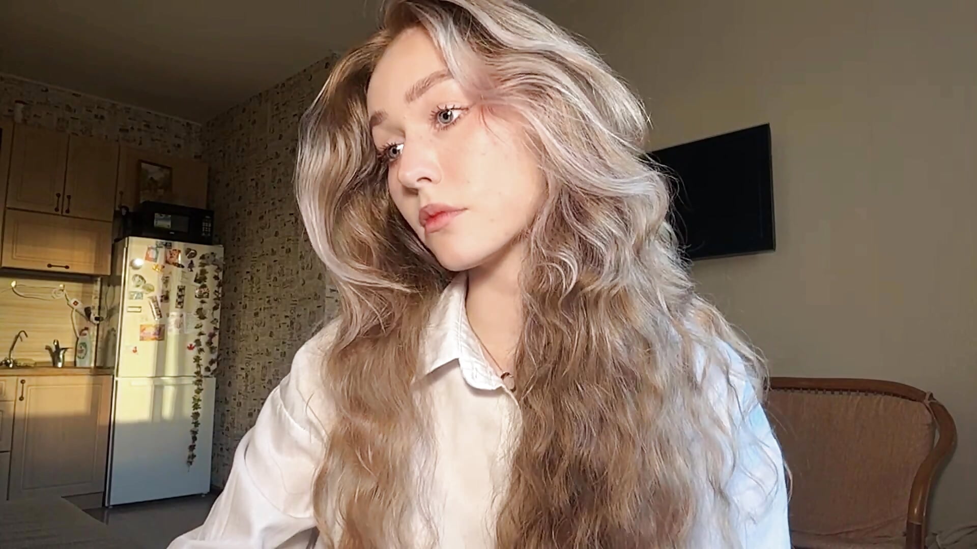 a little of me - video by ShyandSkinnyAlice cam model
