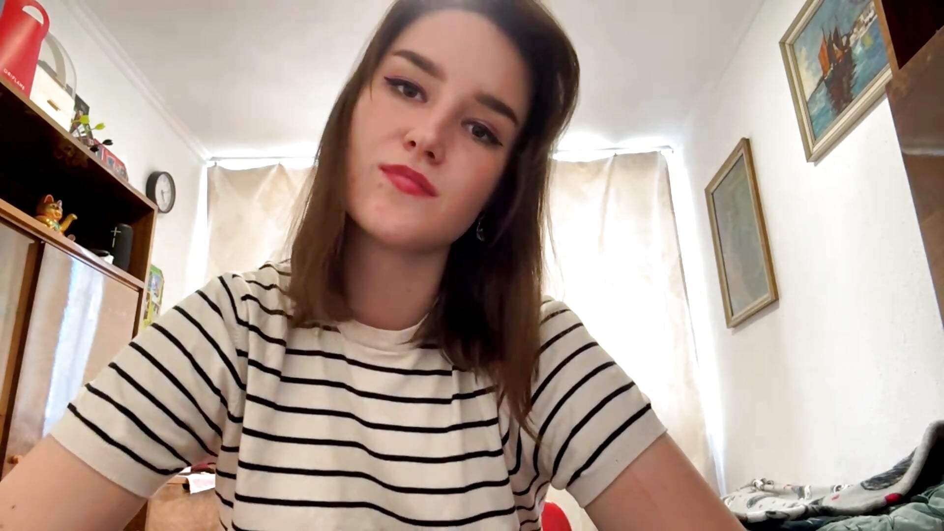 Hello :3 - vídeo de la modelo de cam MilaKempel