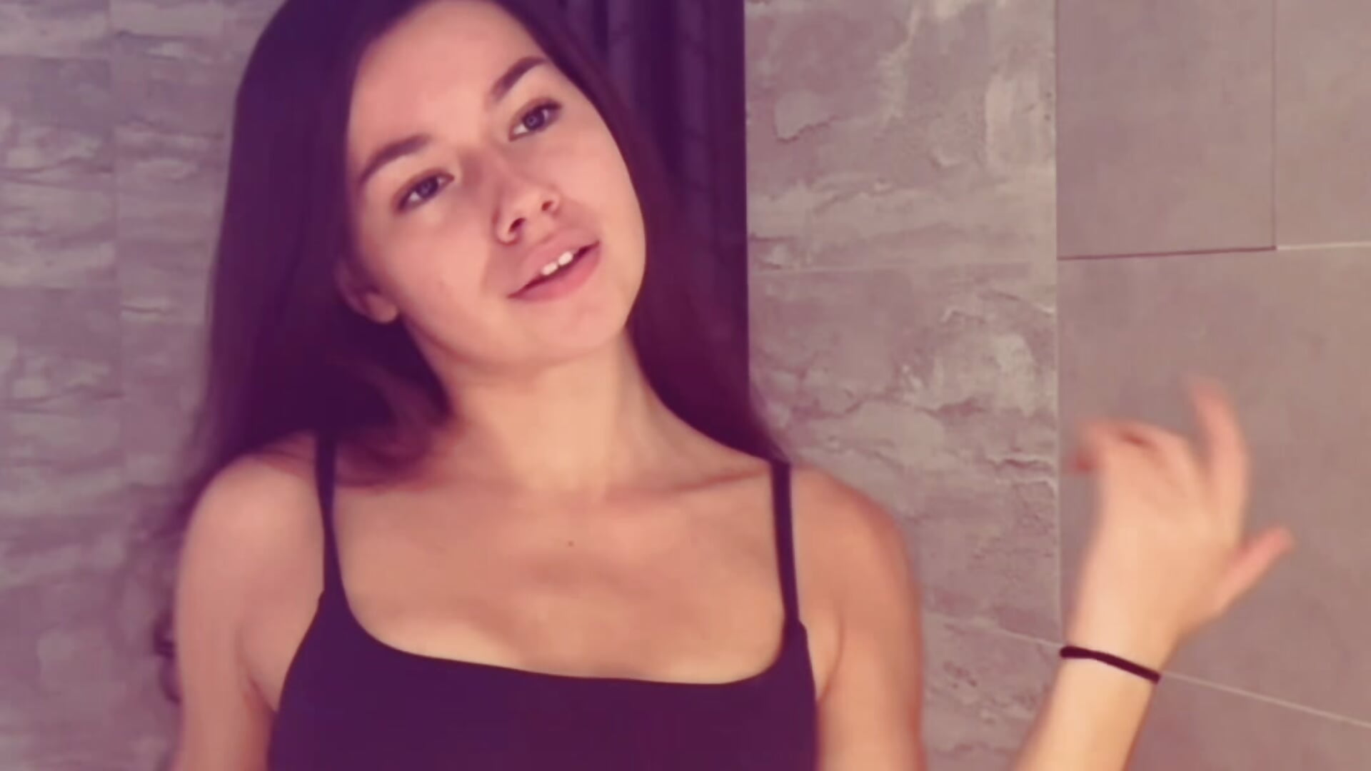 🤍🥺You go to wash your face and see her in the mirror 🥹🤍 - video by ChelseaCheerry cam model