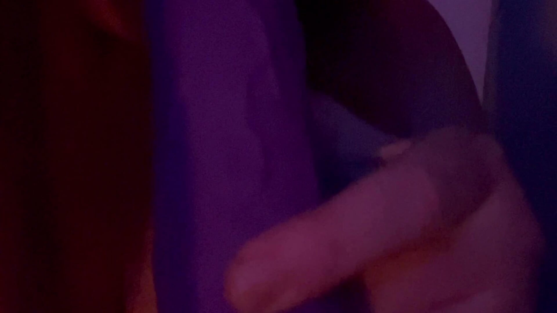 I love to suck - Video von DaphneHart Cam-Model