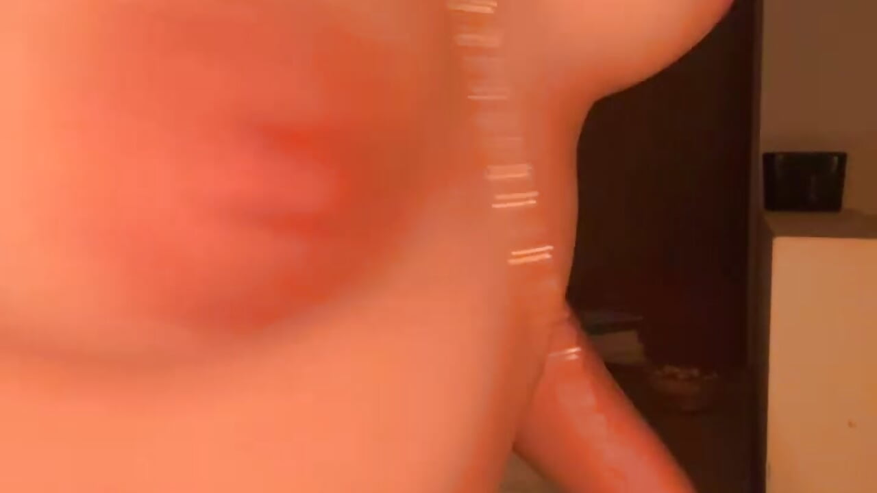 Watch me get full naked 🙈