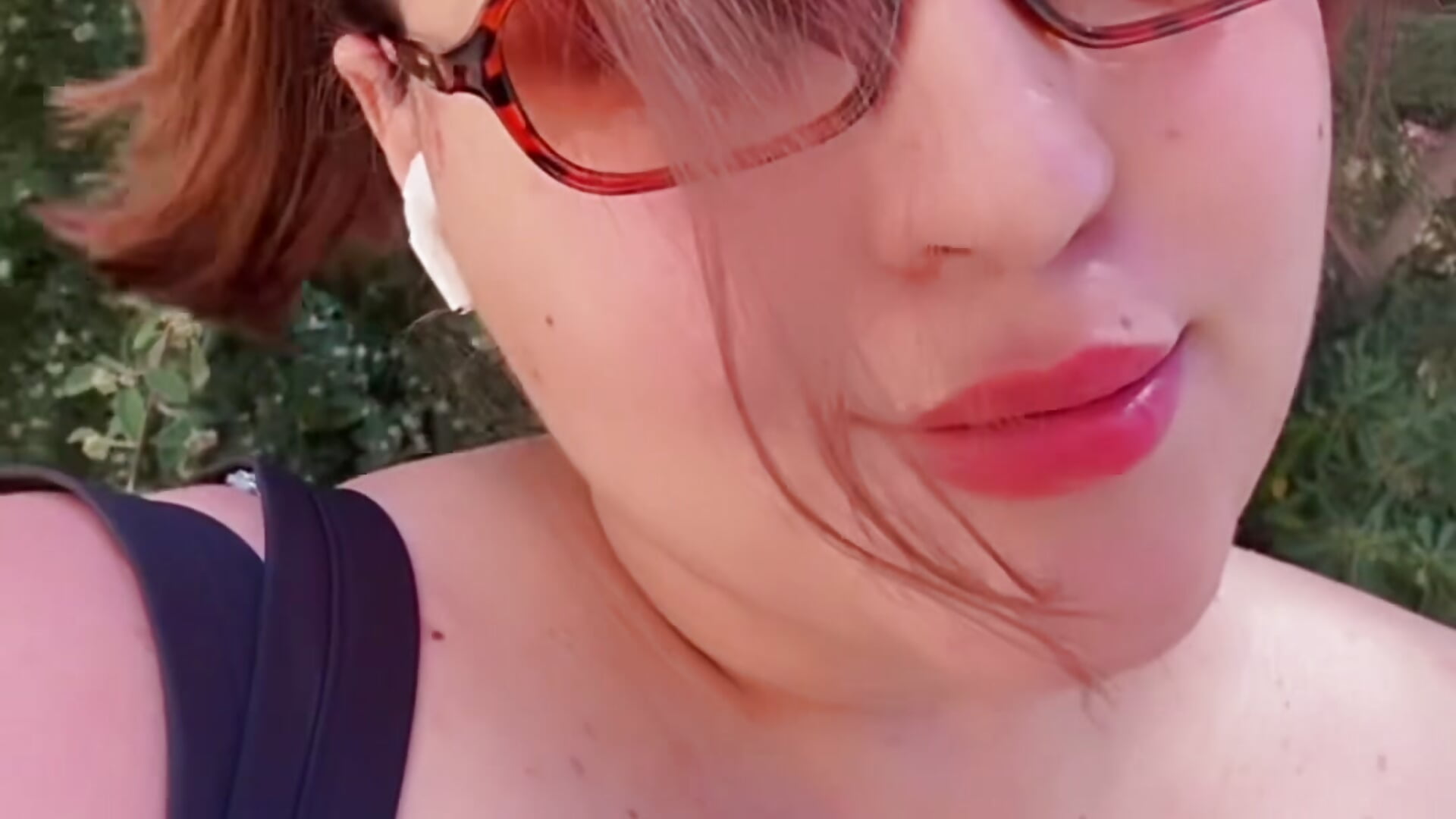 7be641ee669349e58d5ff55045079a67 - video oleh model kamera MoonPair