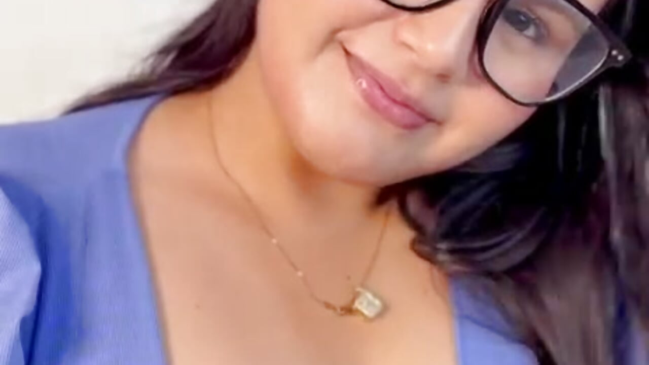 come and play with me