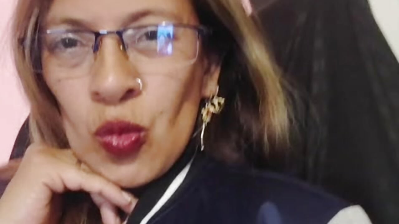hi Sami💋 - video by sami29_ cam model