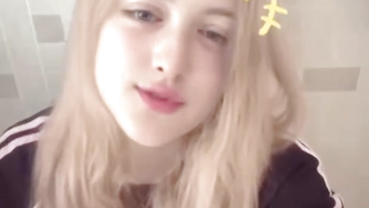 Cute me - video by Nickol_13 cam model