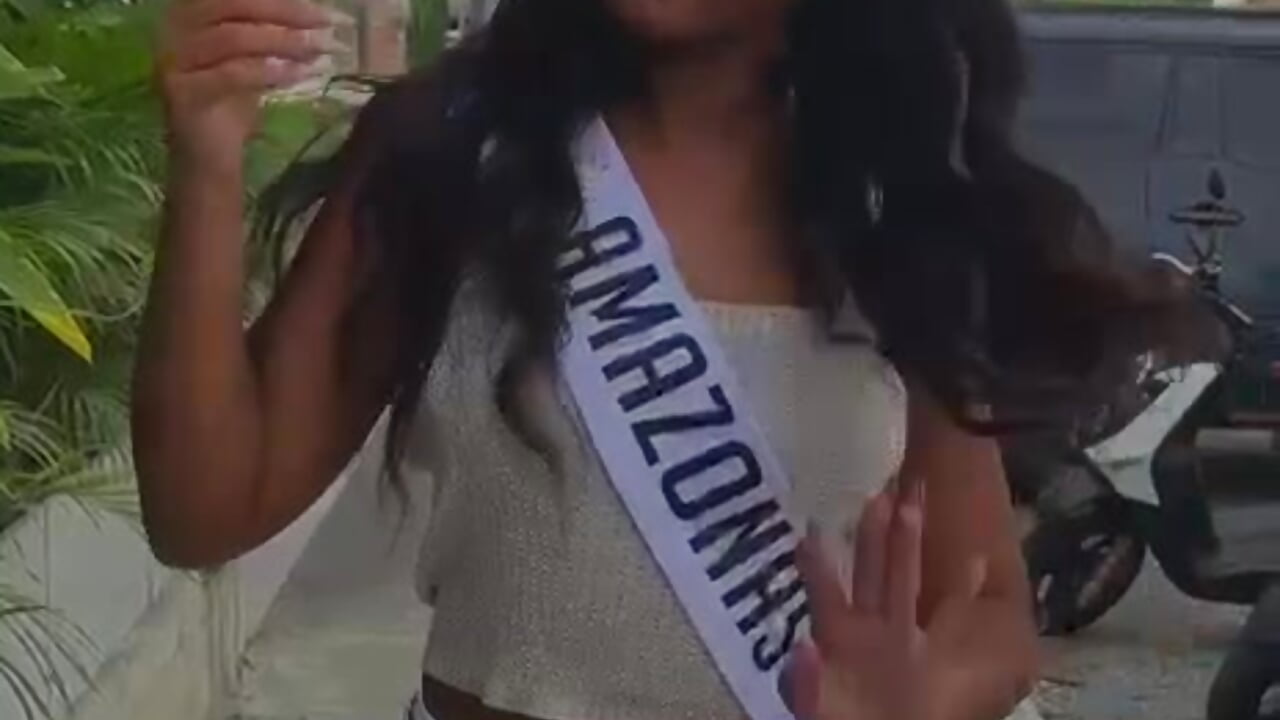 Pretty face, but a mischievous mind. Don't let my sweetness fool you. 💓🔥– leana_lovings1 kameramodell videója