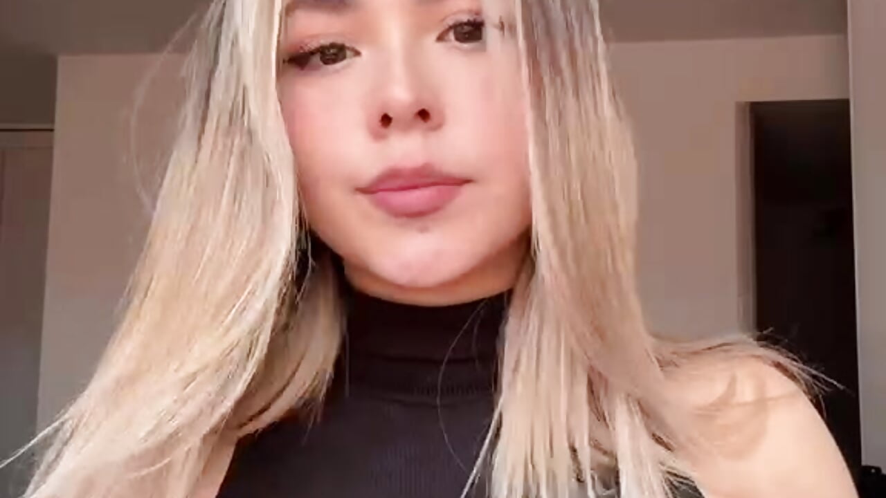 Do you like it??❤️‍🔥 - סרטון של LiaGold_, דוגמן/ית מצלמה