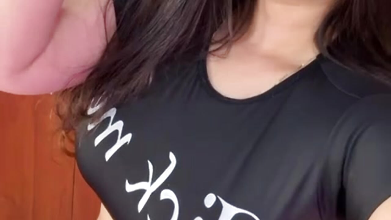 GOOD NIGHT – video af AnnaCarrassco cam-model