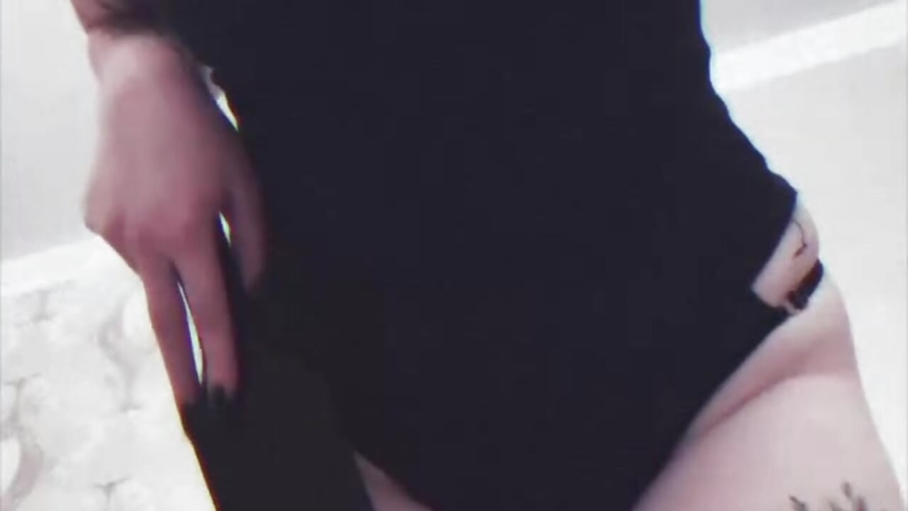 maybe slaps me? – video af DI_Fetish cam-model