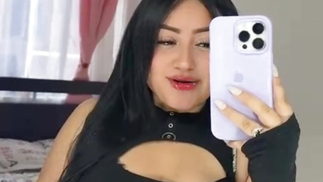 Sexy❤💋 – видео вебкам-модели Chloe_start