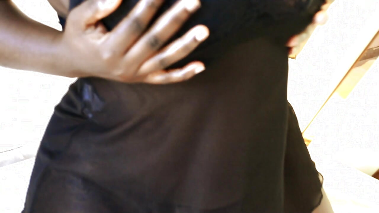 samantha 😈😈 - video by samantha_swettt cam model