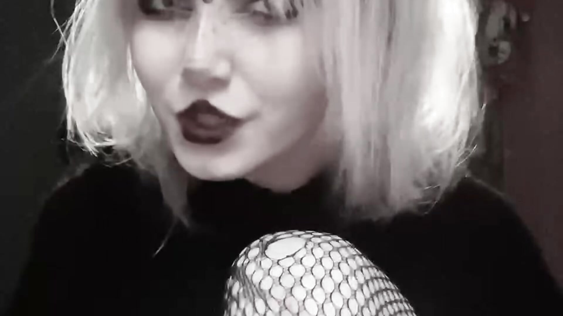 💋😋 – video modela na kameri Sindy-Lou