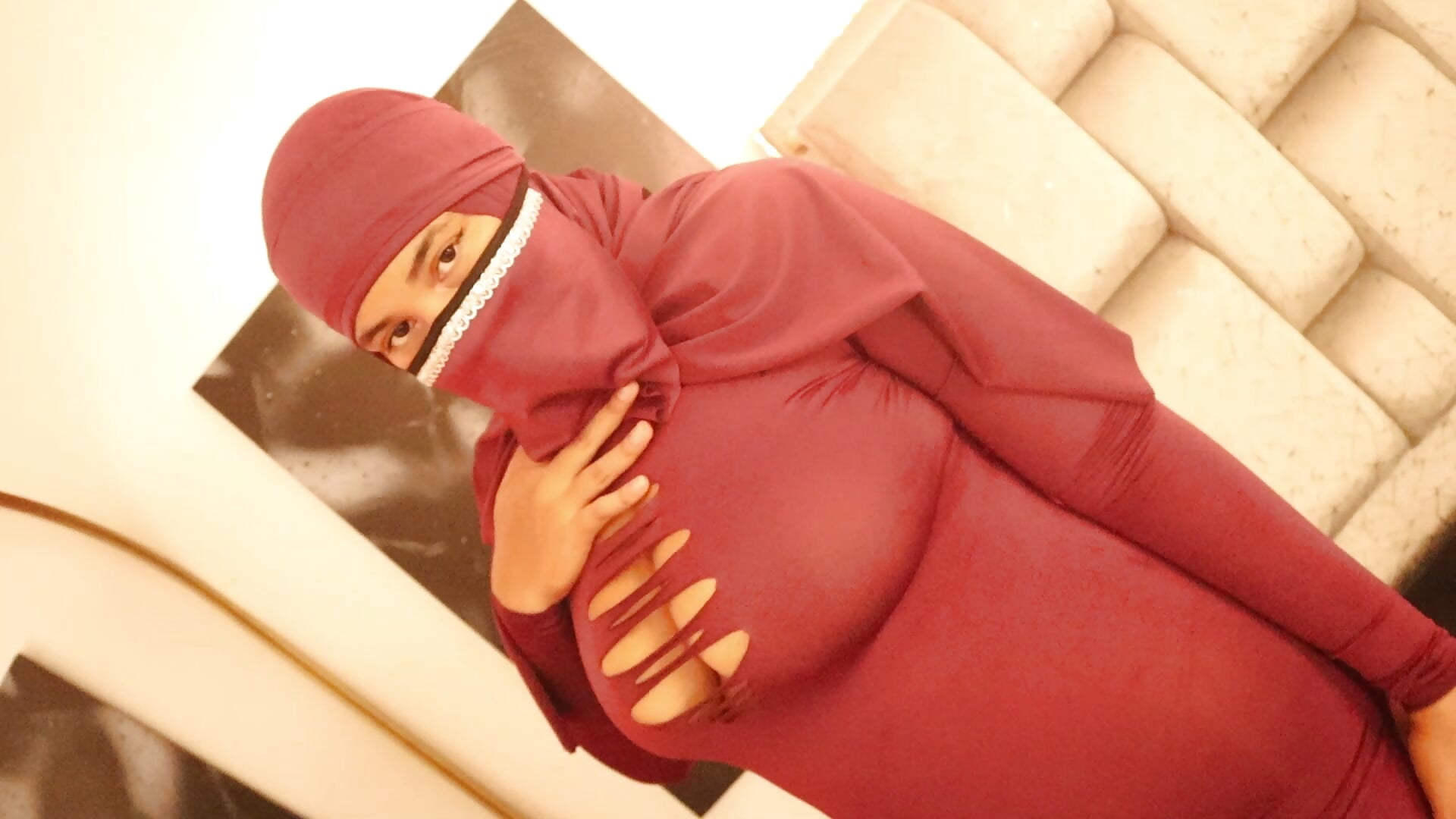 your sexy arab is hot - Vídeo de Zahira_hind, modelo de vídeos