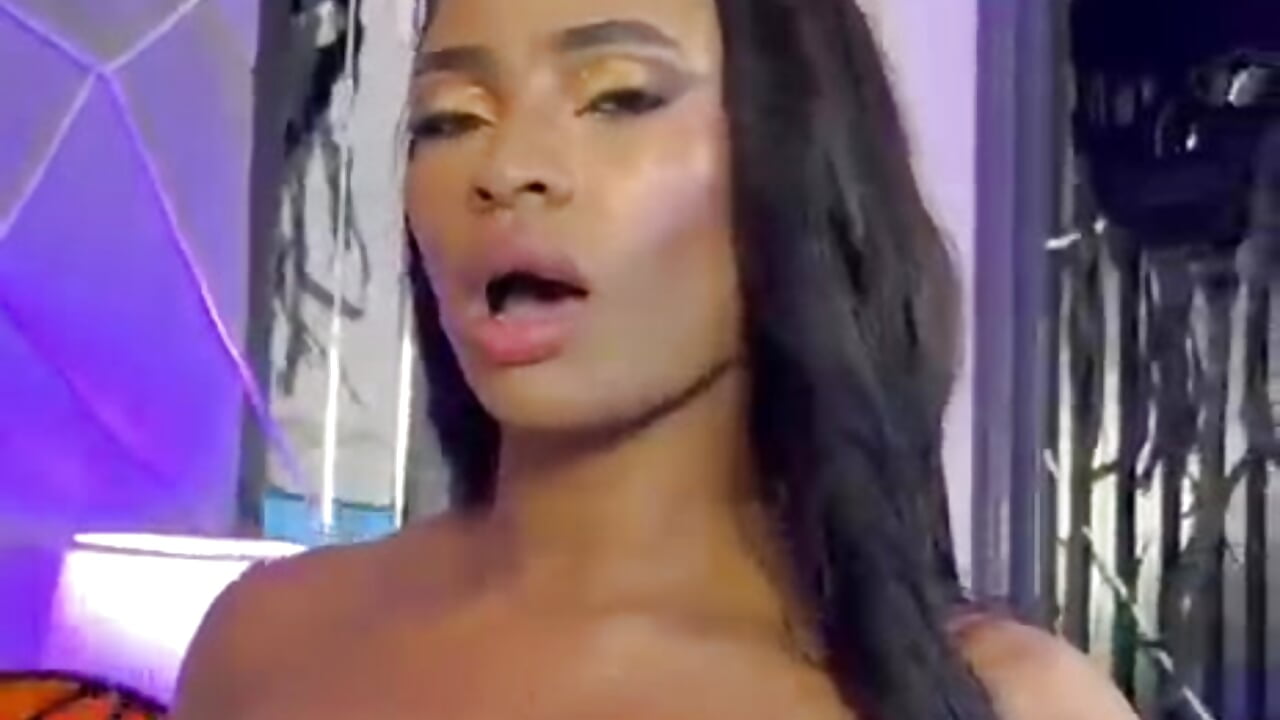 WhatsApp Video 2026-10-19 at 5,11,43 PM - TylaGibs主播的视频