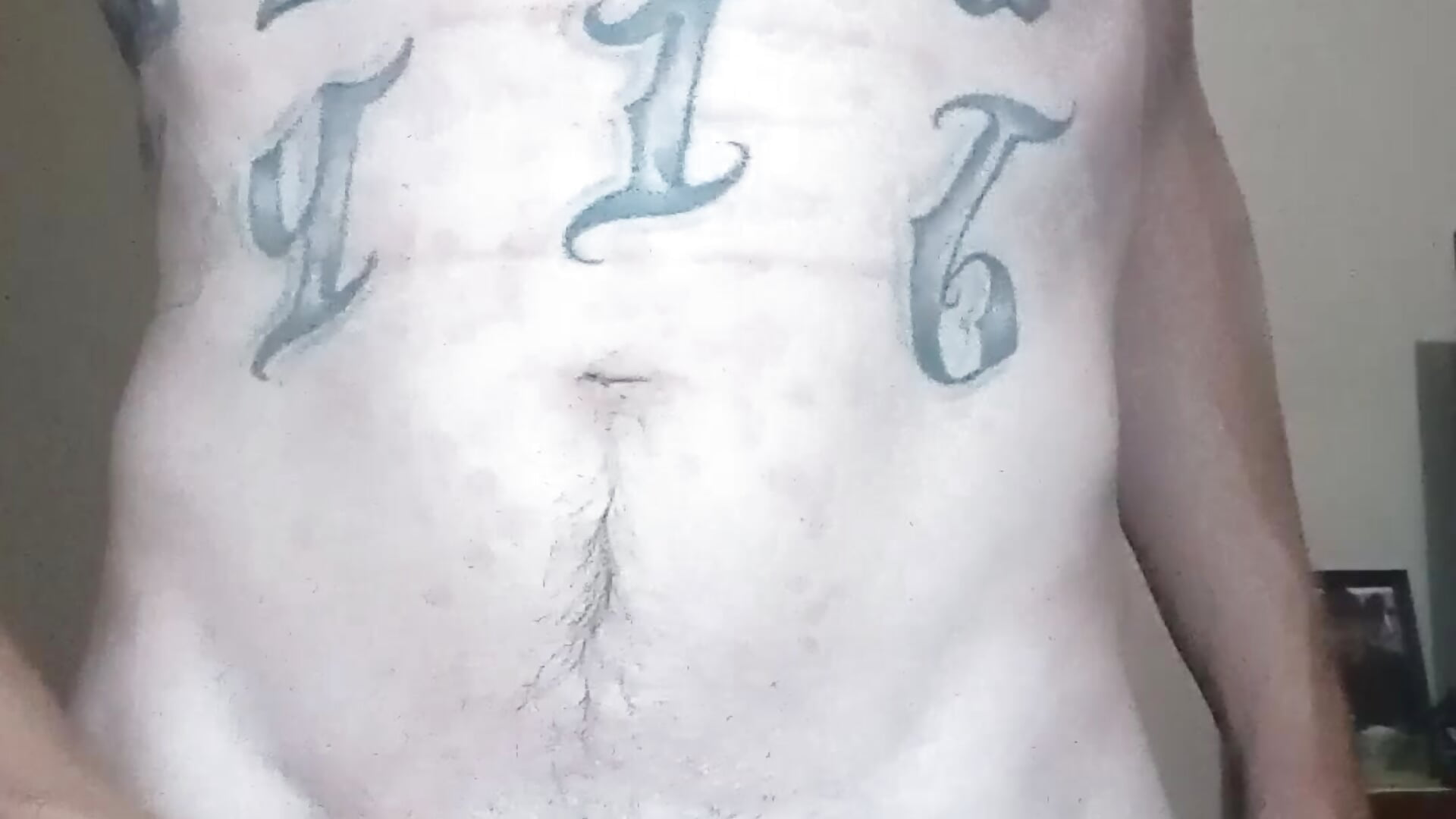 Lubing my fat cock - vídeo de cowboyking23 modelo de câmara