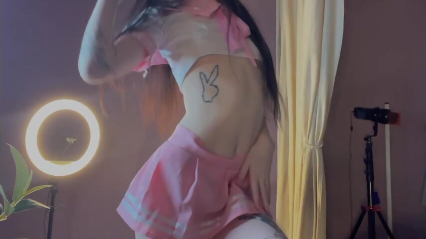 Flawless – video af Lunnele cam-model