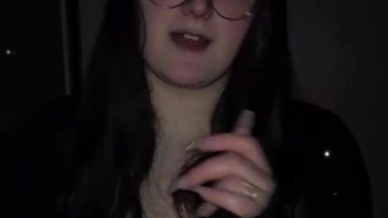 Mmmmm - Vídeo de KatieMuse, modelo de vídeos