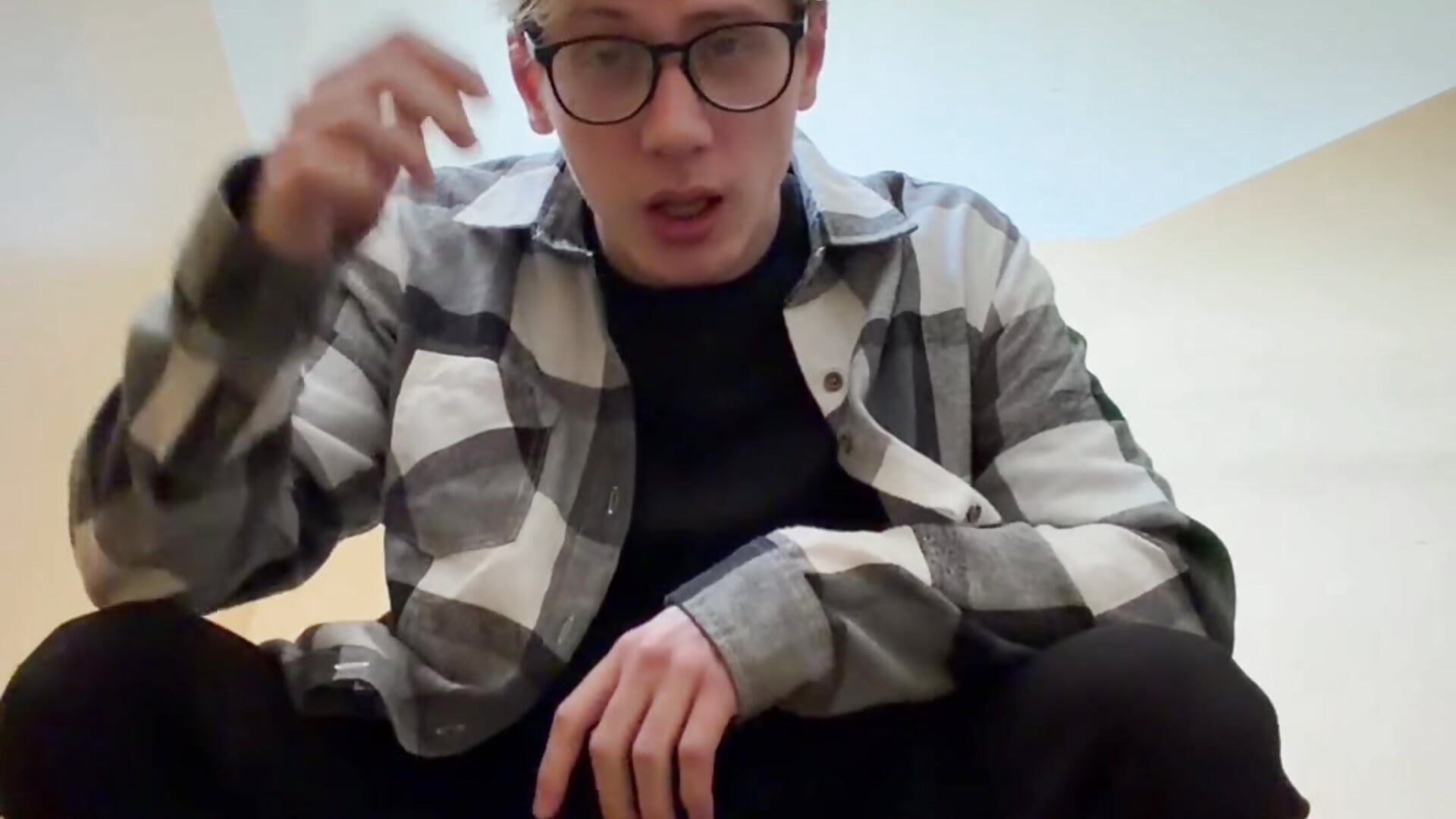 Hello it is Nick - clip cu sweetlose model videochat