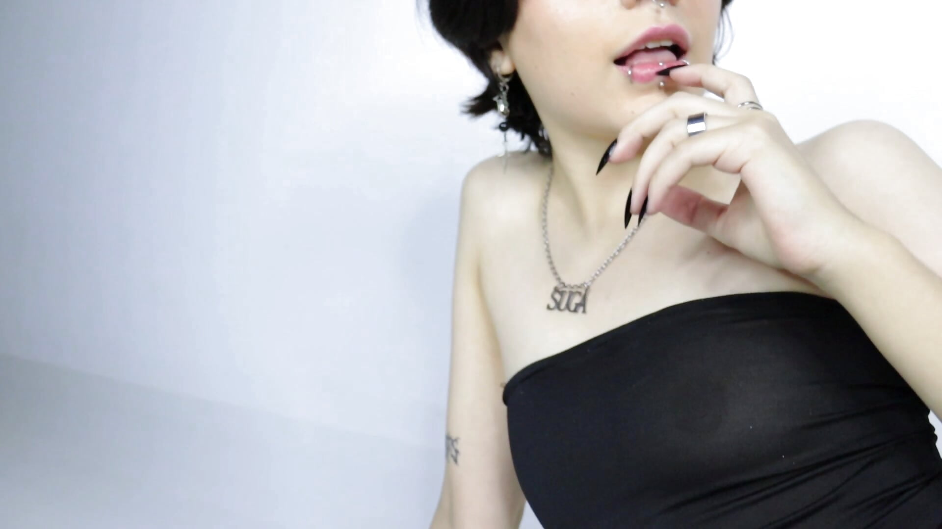 bonnyvel: Vídeo de Modelo Webcam en Tendencia 5184