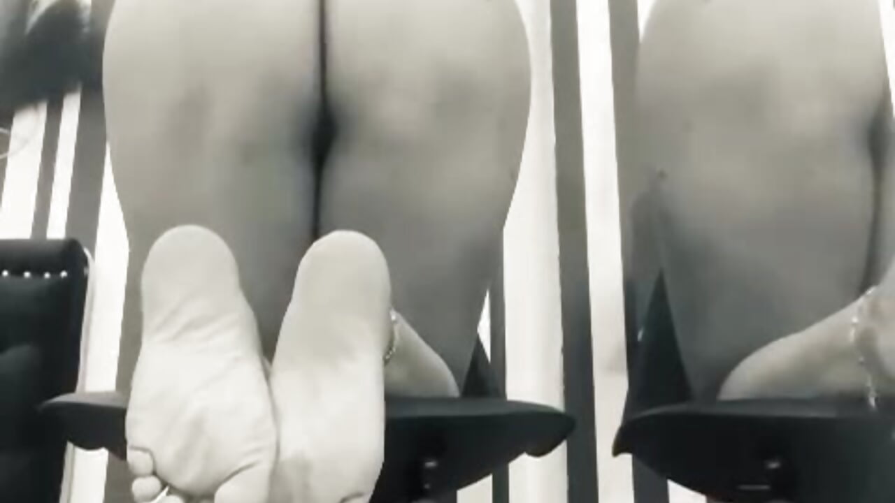 My naughty ass bouncing for you♥ - فيديو من LiaaVoss