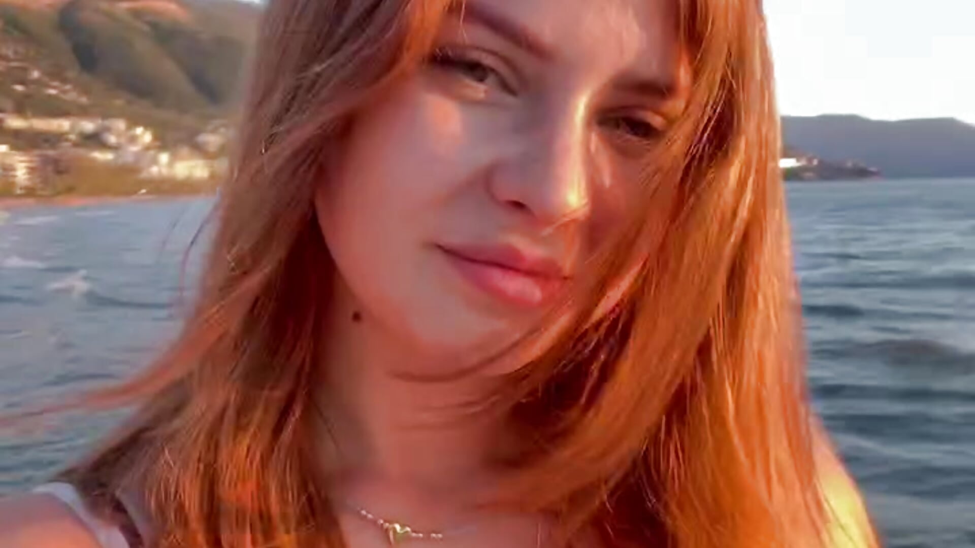 🌸 Soft Lips, Sweet Dreams 💋 - video by BlissTouch_9