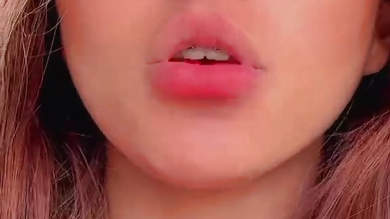 😈❤️🔥 – video od webkamerové modelky Mystique_Rose_