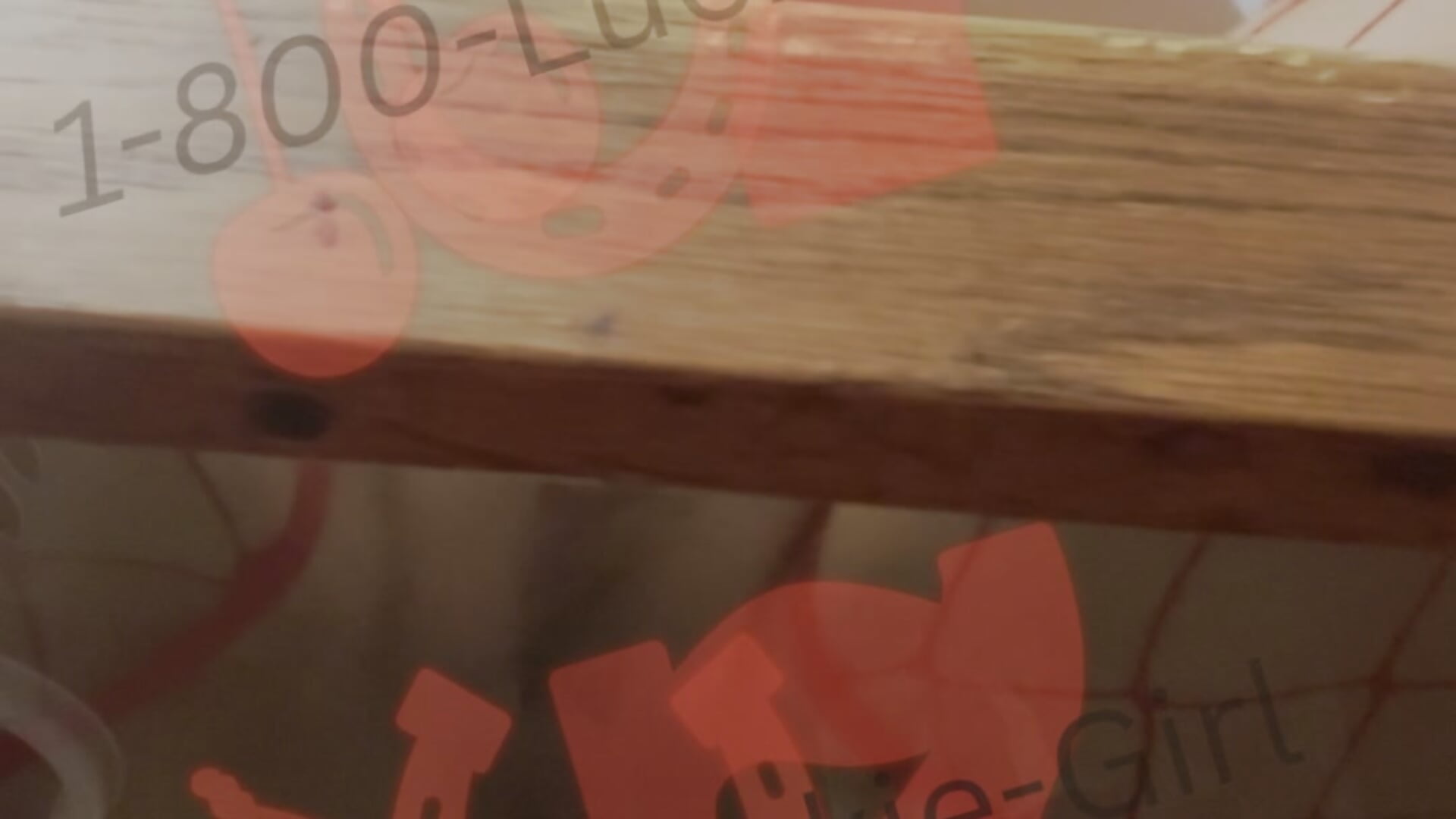 Glass table video preview