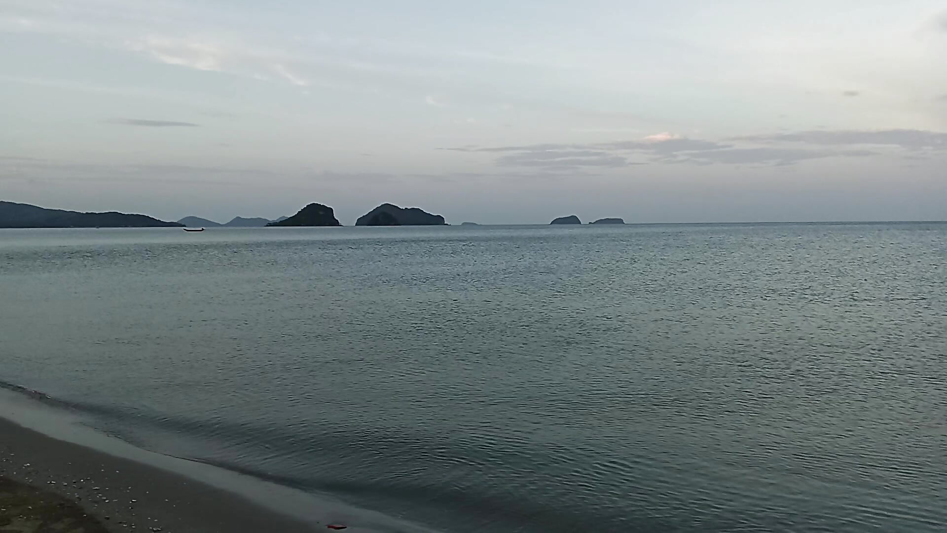 Beautiful sea - video by KanoomnaJa