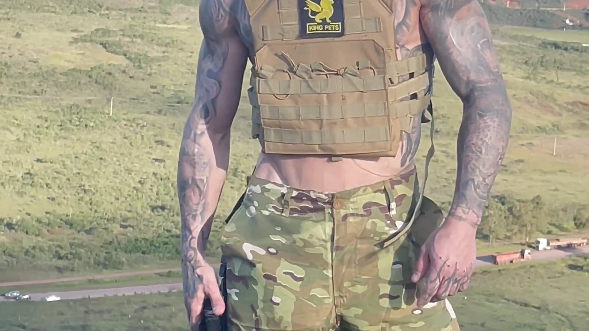 Militar Brasil – video od webkamerové modelky VictorSalen