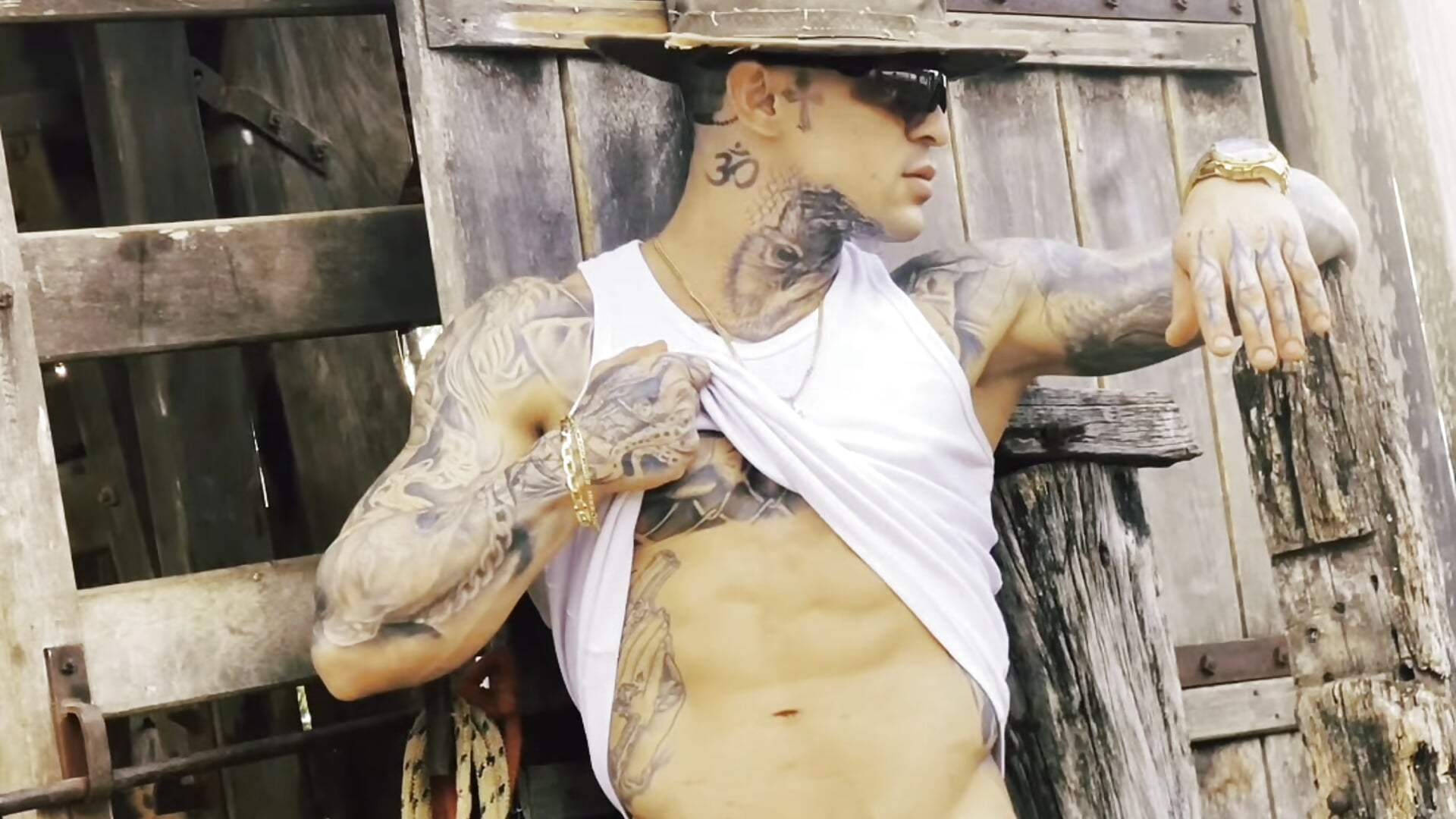 Making Off - Ensaio Country – video od webkamerové modelky VictorSalen